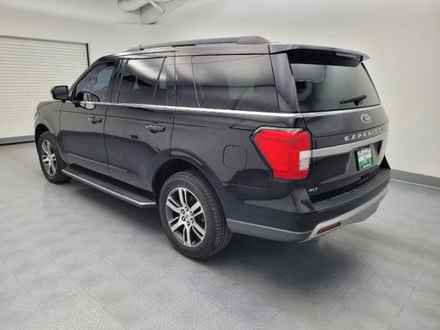 Used 2022 Ford Expedition XLT AWD/4WD image 3