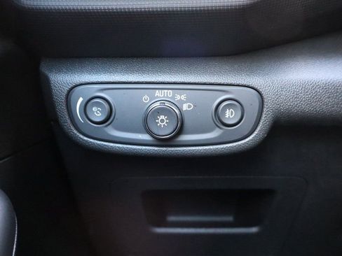 Used 2021 Chevrolet TrailBlazer LT w/ Convenience Package image 13