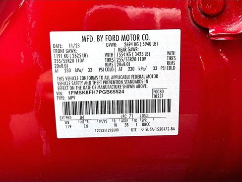 Used 2023 Ford Explorer Limited image 18