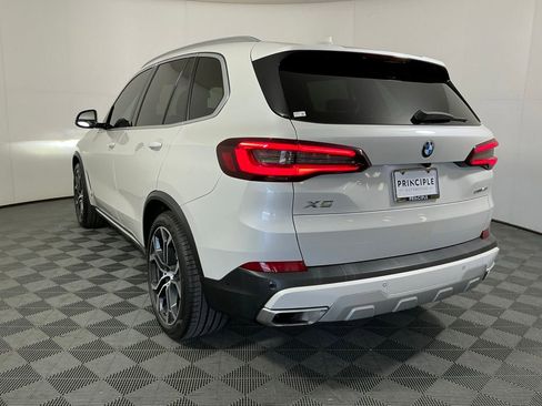 Certified 2023 BMW X5 sDrive40i w/ Premium Package RWD image 4