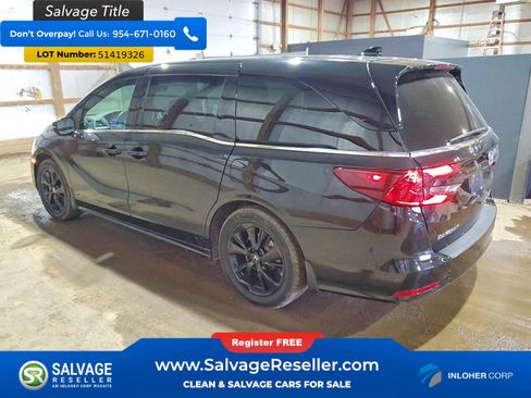 Used 2023 Honda Odyssey Sport image 3