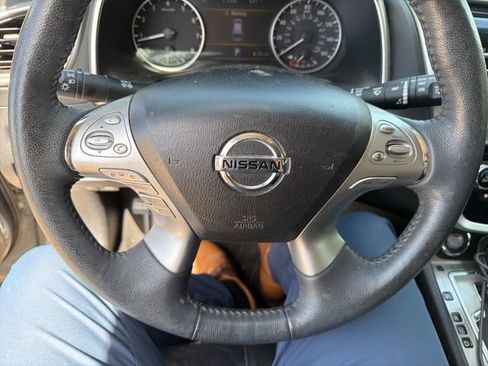 Used 2018 Nissan Murano SL image 16