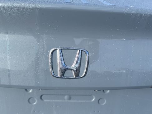 Used 2024 Honda Civic Sport image 9