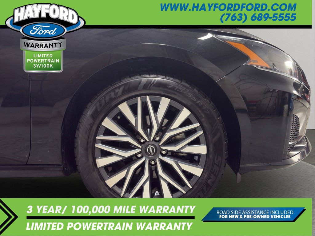 Used 2025 Nissan Altima 2.5 SV FWD image 23