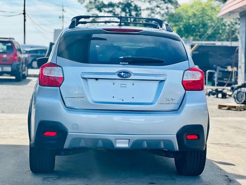 Used 2015 Subaru Crosstrek 2.0i Premium w/ Moonroof Package AWD/4WD image 7