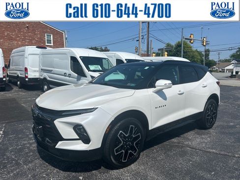 Used 2024 Chevrolet Blazer RS w/ Driver Confidence II Package AWD/4WD image 1