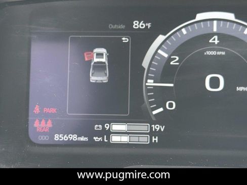 Used 2023 Toyota Tundra Platinum AWD/4WD image 26