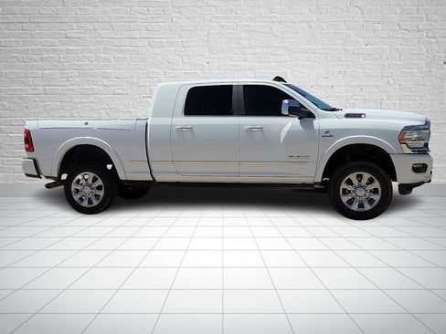 Used 2022 RAM 2500 Limited AWD/4WD image 5