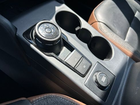 Used 2024 Ford Bronco Sport Outer Banks w/ Tech Package image 28