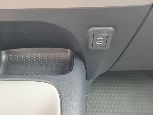 Used 2023 Toyota Corolla LE image 15