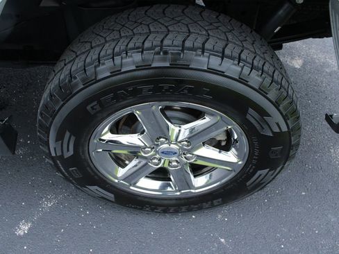Used 2025 Ford F150 XLT w/ Equipment Group 302A MID AWD/4WD image 5