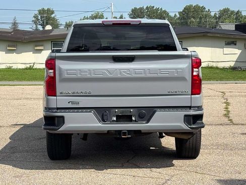 Used 2024 Chevrolet Silverado 1500 Custom AWD/4WD image 26