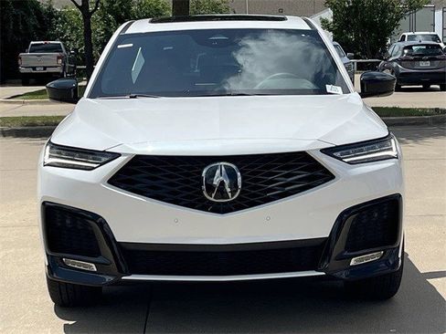 Used 2026 Acura MDX A-Spec image 8