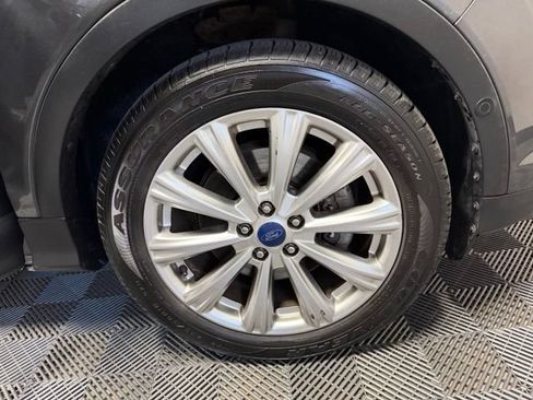 Used 2018 Ford Escape Titanium FWD image 45