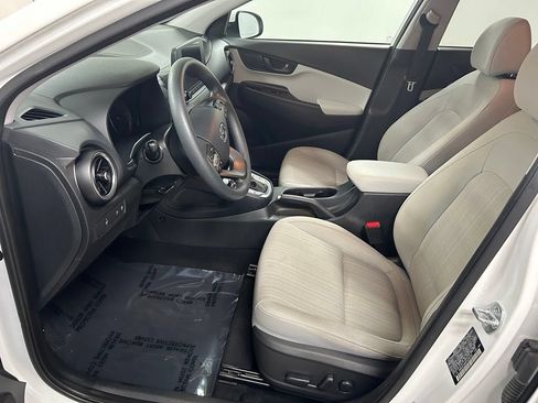 Used 2023 Hyundai Kona SEL w/ Cargo Package AWD/4WD image 12