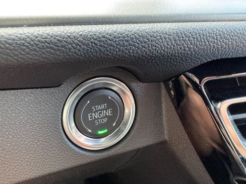 New 2026 Chevrolet Traverse LT w/ Midnight/Sport Edition FWD image 42