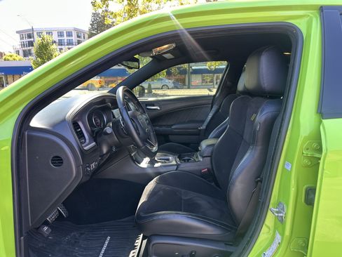 Used 2023 Dodge Charger Scat Pack RWD image 18