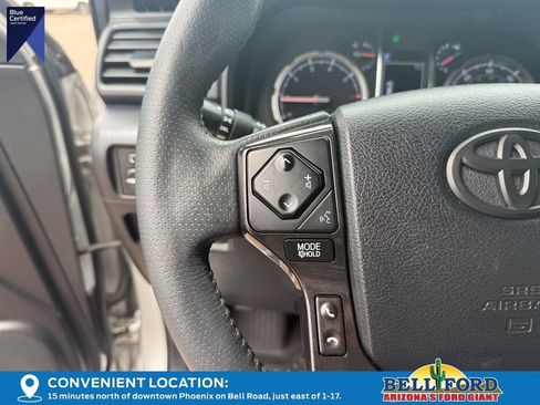 Used 2021 Toyota 4Runner TRD Off-Road Premium w/ Moonroof Package AWD/4WD image 30