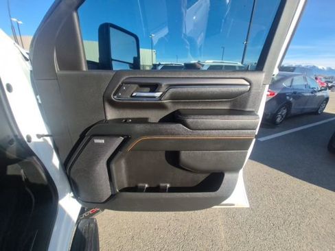 Used 2024 GMC Sierra 3500 AT4 w/ Technology Package image 21