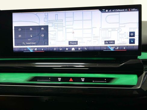 Used 2026 BMW i5 eDrive40 w/ Premium Package RWD image 15