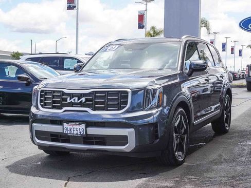 Certified 2023 Kia Telluride S AWD/4WD image 4