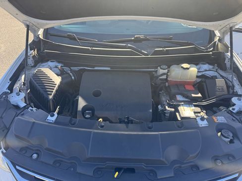 Used 2018 Chevrolet Traverse LT image 26