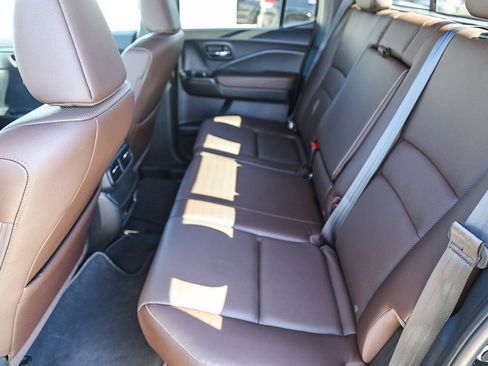 Used 2025 Honda Ridgeline RTL image 19