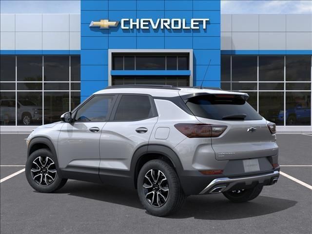 New 2026 Chevrolet TrailBlazer ACTIV AWD/4WD image 3