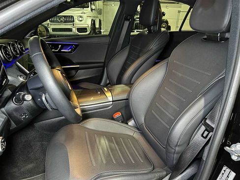 Used 2023 Mercedes-Benz C 300 4MATIC Sedan image 29