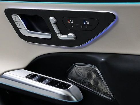 New 2026 Mercedes-Benz E 350 4MATIC Sedan image 26