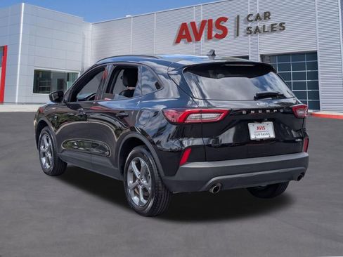 Used 2025 Ford Escape ST-Line AWD/4WD image 9