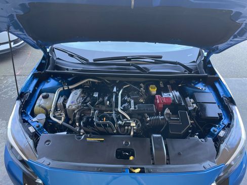 Used 2025 Nissan Sentra SV FWD image 32