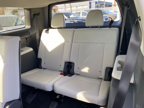 Used 2025 Hyundai Santa Fe SEL image 31