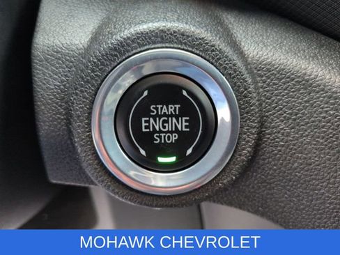 Used 2022 Chevrolet TrailBlazer ACTIV w/ Sun and Liftgate Package FWD image 18