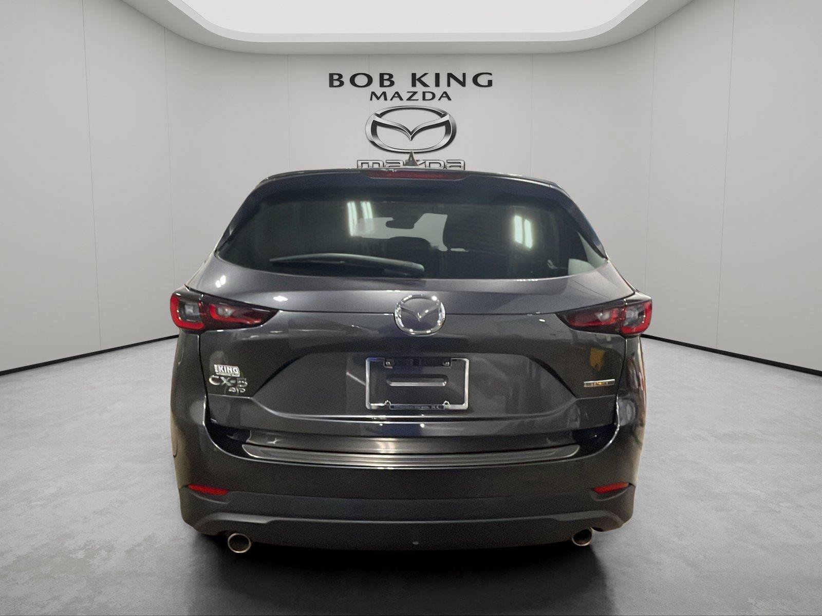 Used 2023 MAZDA CX-5 AWD 2.5 S w/ Select Package image 4