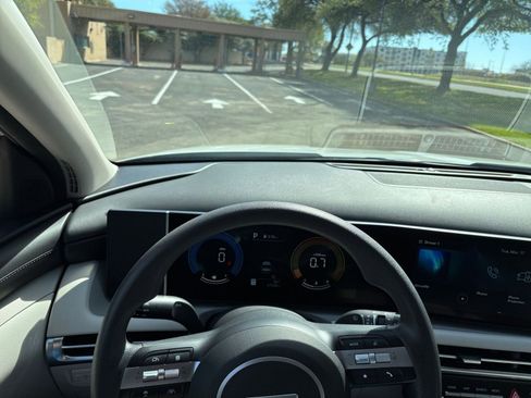 Used 2025 Hyundai Tucson SEL image 29