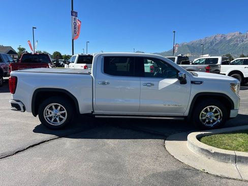 Used 2021 GMC Sierra 1500 Denali w/ Denali Ultimate Package AWD/4WD image 7