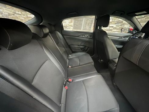 Used 2020 Honda Civic Sport image 29