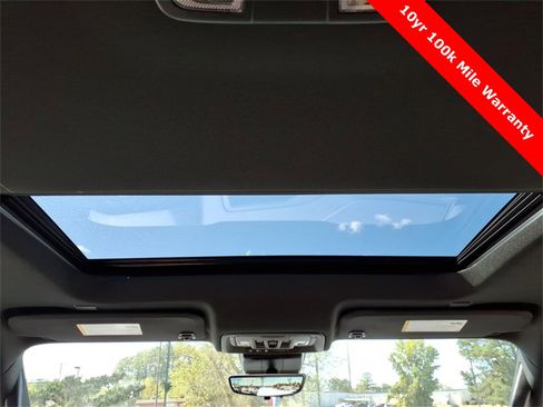 New 2026 Chevrolet Silverado 1500 High Country w/ Technology Package image 17