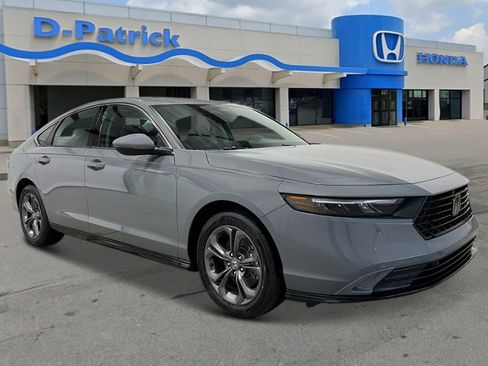 New 2025 Honda Accord EX-L image 1