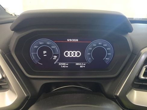 Used 2022 Audi Q4 e-tron Premium Plus w/ Premium Plus AWD/4WD image 7