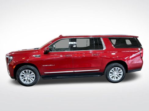 Certified 2024 GMC Yukon XL Denali w/ Advanced Technology Package AWD/4WD image 8