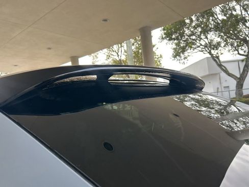 Used 2025 Porsche Cayenne S image 19