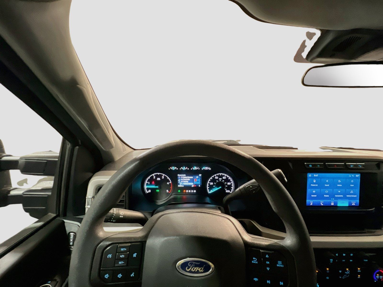 Used 2023 Ford F250 XL w/ STX Appearance Package AWD/4WD image 7