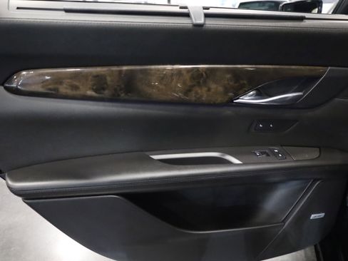 Used 2018 Cadillac CT6 Luxury image 38