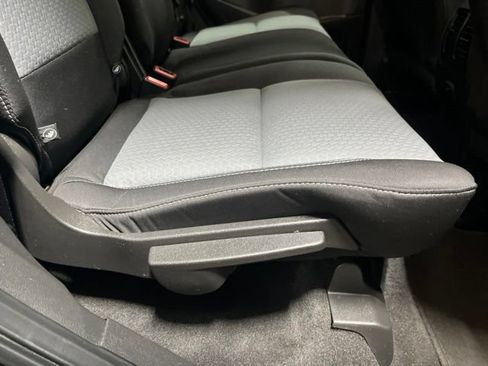 Certified 2019 Ford Escape SE AWD/4WD image 35