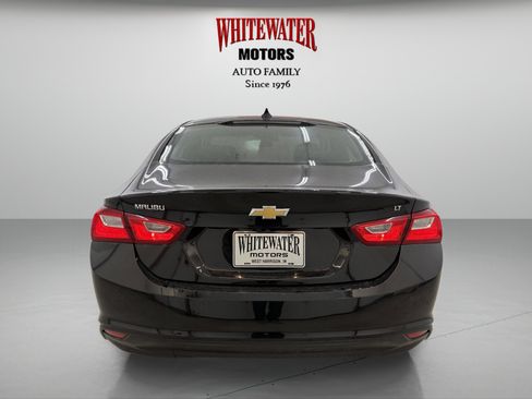 Used 2024 Chevrolet Malibu LT image 3