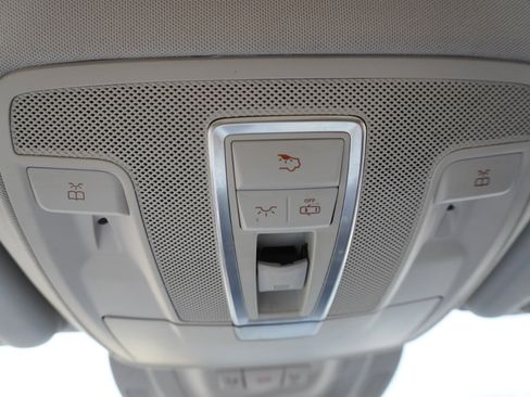 Used 2017 Mercedes-Benz GLS 450 4MATIC image 38