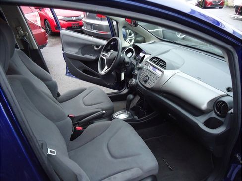 Used 2013 Honda Fit image 16