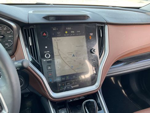 Used 2025 Subaru Outback Touring w/ Popular Package #2 image 23